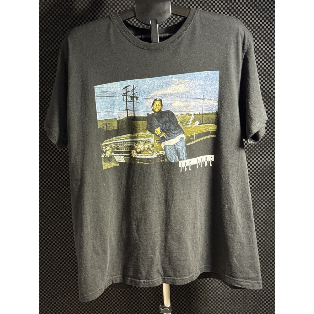 Retro Ice Cube Graphic T-Shirt Size 2XL